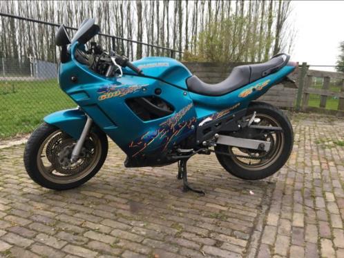 GSX600F goed onderhouden RVS uitlaat