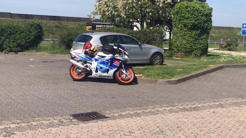 Gsxr 750 srad onderdelen te koop