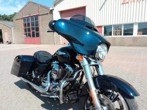 H-D FLHX streetglide street glide Rushmoure ABS Candy Custom