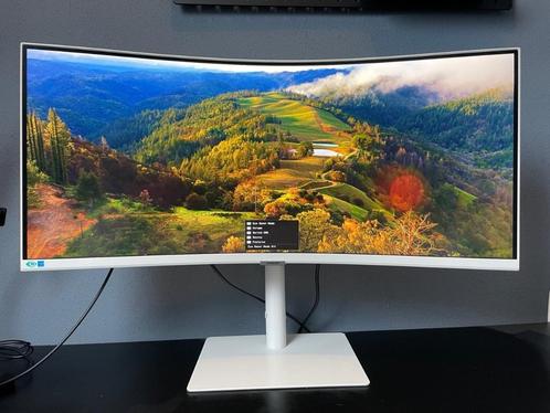 Haarscherpe Samsung ViewFinity S6 34quot Curved Monitor