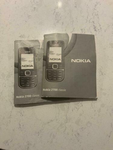 Handleiding Nokia 2700 classic, NL en FR.