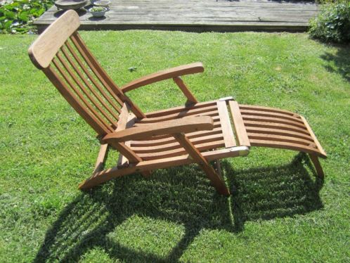 Hardhouten dekchair