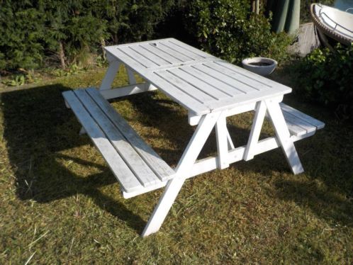 Hardhouten picknicktafel