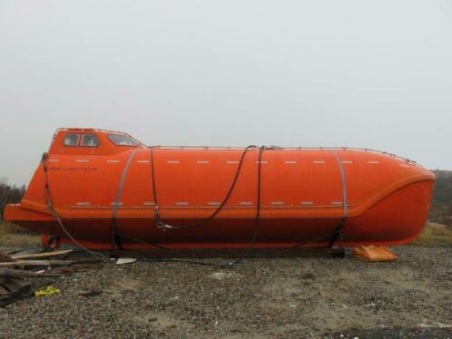 Harding en norsafe lifeboat reddingssloep reddingsboot