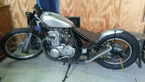 Hardtail bobber caferacer kawasaki kz440