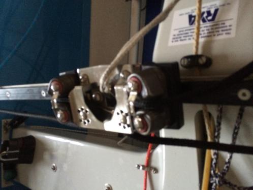 Harken automatische overloopwagen 2745