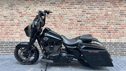 Harley Davidson 103 FLHX Street Glide Bagger Black Out