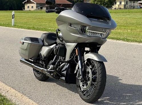 Harley-Davidson 121 FLTRXSE Road Glide CVO 1810 KM  Nieuw p