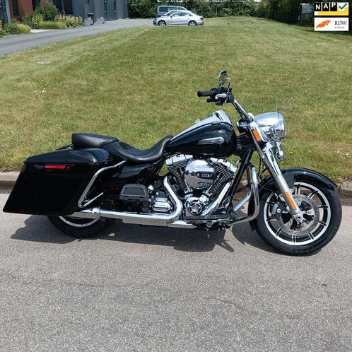 Harley Davidson 2015 FLHRC Road King Classic ABS