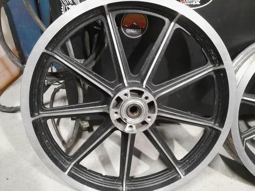 Harley Davidson AMF mag wheels