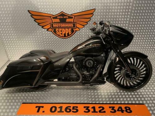 HARLEY-DAVIDSON BAGGER TOMMYampSONS (bj 2013)