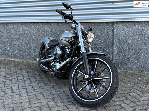 Harley Davidson Chopper 103 FXSB Softail Breakout