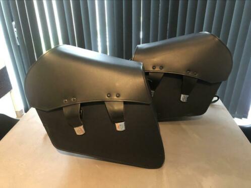 Harley Davidson detachable saddlebags breakout en softail