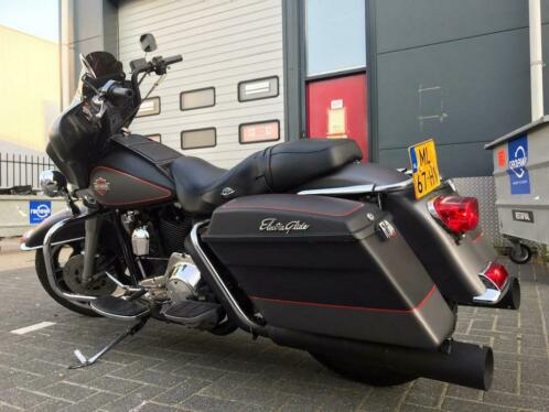 Harley Davidson Electra Glide in Top Staat