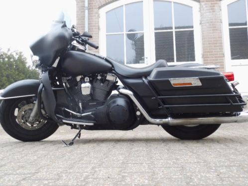 Harley Davidson Electra Glide Standaard FLHT