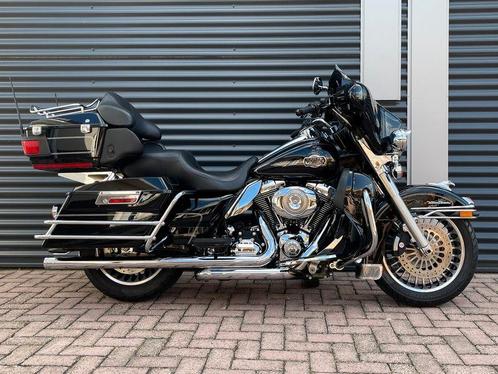 HARLEY-DAVIDSON ELECTRA GLIDE ULTRA CLASSIC FLHTCU (bj 2010)