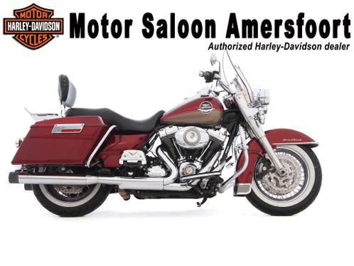 Harley-Davidson FLHRC ROAD KING CLASSIC (bj 2008)
