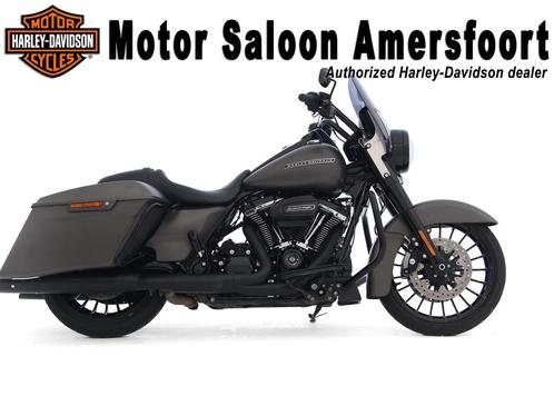 Harley-Davidson FLHRXS ROAD KING SPECIAL (bj 2017)