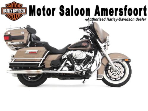 Harley-Davidson FLHTC Electra Glide Classic (bj 2004)