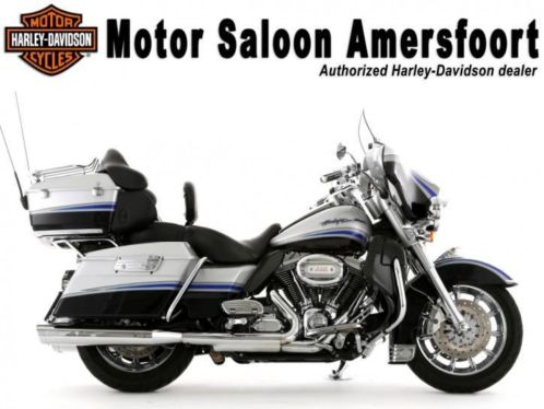 Harley-Davidson FLHTCU SE Electra Glide Ultra Classic CVO
