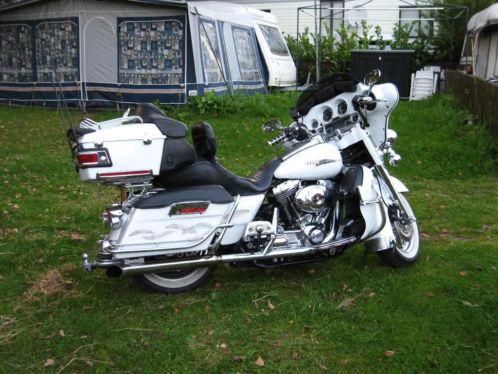 Harley Davidson FLHTCUI 2001