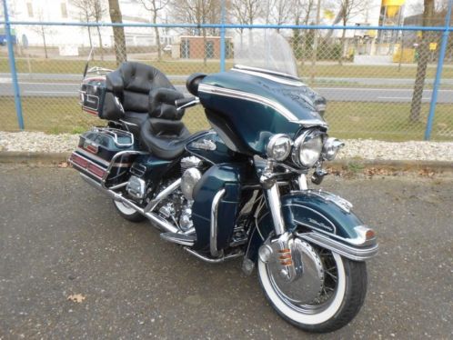 HARLEY-DAVIDSON FLHTCUI ULTRA CLASSIC ELECTRA GLIDE (bj 2001