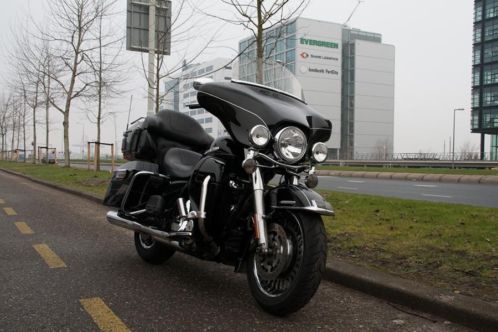 HARLEY-DAVIDSON FLHTK ELECTRA GLIDE ULTRA LIMITED (bj 2011)