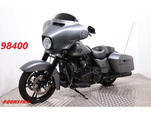 Harley-Davidson FLHX Street Glide Vance amp Hines (bj 2015)