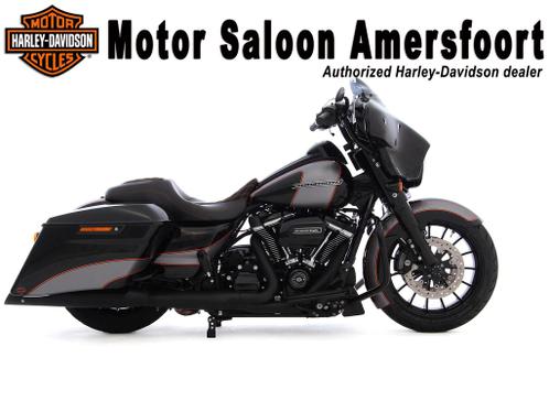 Harley-Davidson FLHXS STREET GLIDE SPECIAL  STREETGLIDE BTW