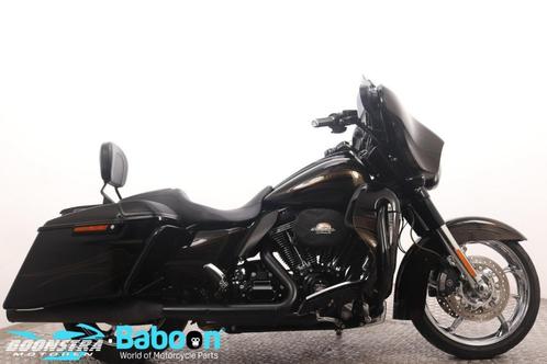 Harley-Davidson FLHXSE CVO Street Glide 110 (bj 2015)