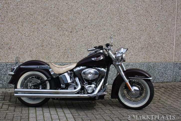 Harley-davidson flstc heritage softail classic 