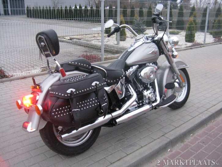 Harley-davidson flstc heritage softail classic 
