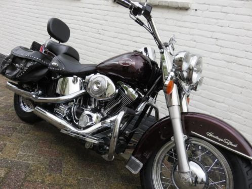 HARLEY-DAVIDSON FLSTCI HERITAGE SOFTAIL CLASSIC (bj 2005)