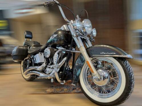 HARLEY DAVIDSON FLSTN SOFTAIL DELUXE 2005