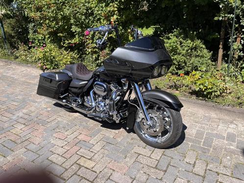 Harley Davidson FLTRUSE CVO ULTRA ROAD GLIDE