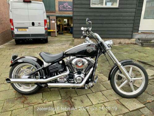 HARLEY-DAVIDSON FXCWC ROCKER C (bj 2010) 13.644km NL motor