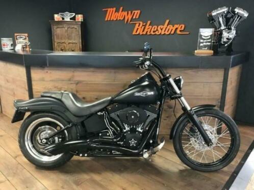 Harley-Davidson FXSTB Night Train Nighttrain Vance amp Hines