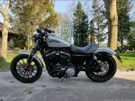 Harley-Davidson Iron XL 883 