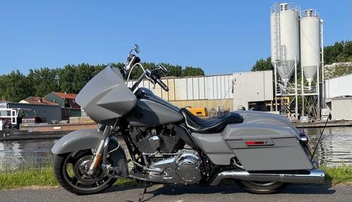 Harley-Davidson Road Glide FLTRX ROADGLIDE