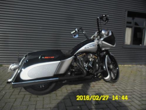 Harley Davidson Road-Glide type FLTR