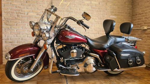 Harley Davidson Road King Classic met veel accessoires