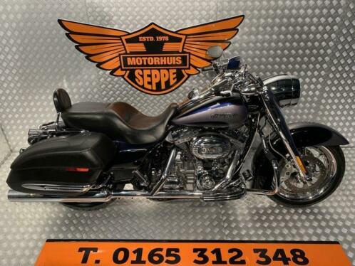 HARLEY-DAVIDSON ROAD KING CVO FLHR (bj 2008)