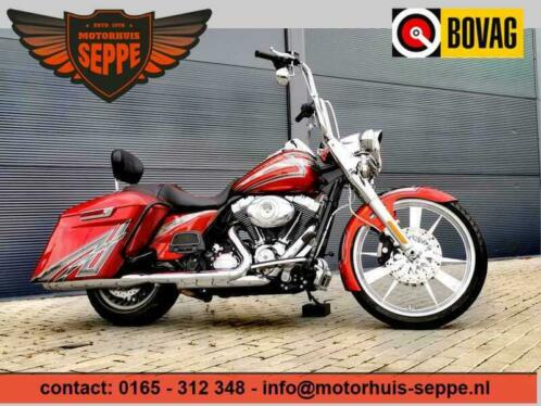 HARLEY-DAVIDSON ROAD KING FLHRI (bj 2013)