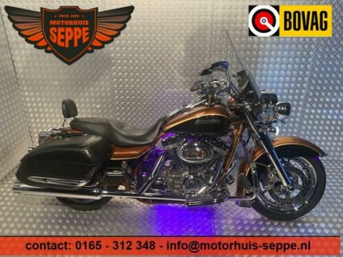 HARLEY-DAVIDSON ROAD KING SCREAMIN EAGLE FLHRSE (bj 2008)