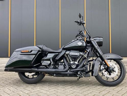 Harley-Davidson Road King Special FLHRXS, 2023. Vivid Black