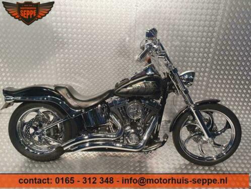 HARLEY-DAVIDSON SOFTAIL CUSTOM FXST (bj 2007)