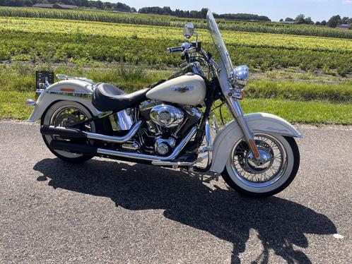 Harley Davidson Softail deluxe FLSTN 2015