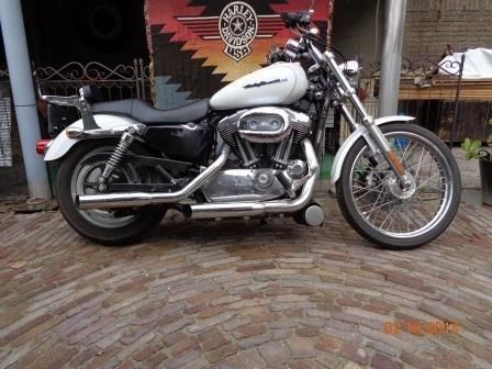 Harley-Davidson Sportster XL 1200 Custom