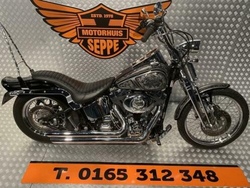 HARLEY-DAVIDSON SPRINGER SOFTAIL FXSTS (bj 2004)