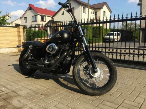 HARLEY-DAVIDSON STREET BOB FXDBI DYNA (bj 2015)